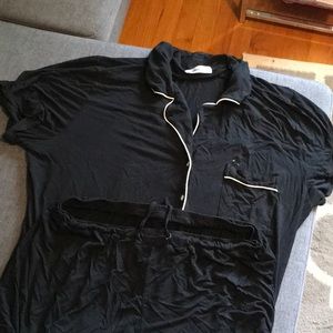 2 piece black pajama set